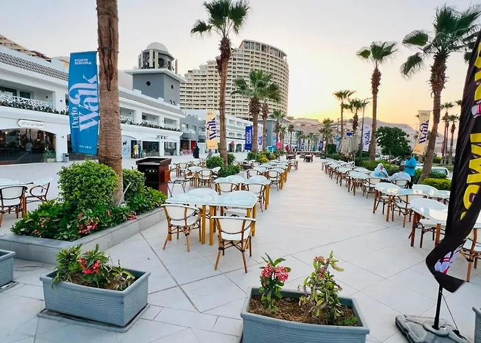 Porto Sokhna Pyramids Family Sav View Apartment